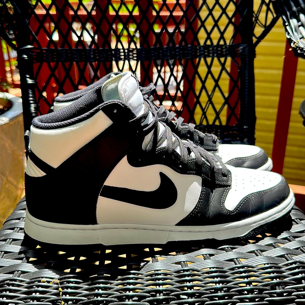 Nike Dunk High Retro